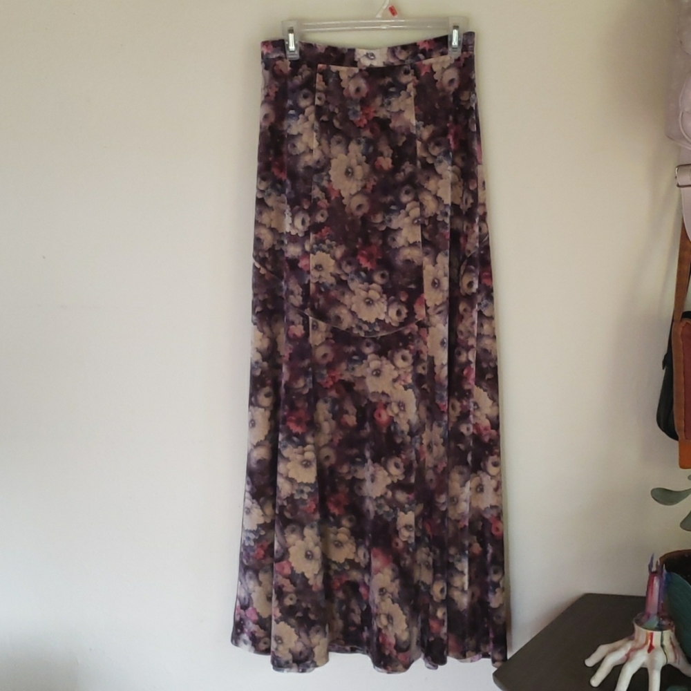 Medium Floral Velvet Maxi Skirt
